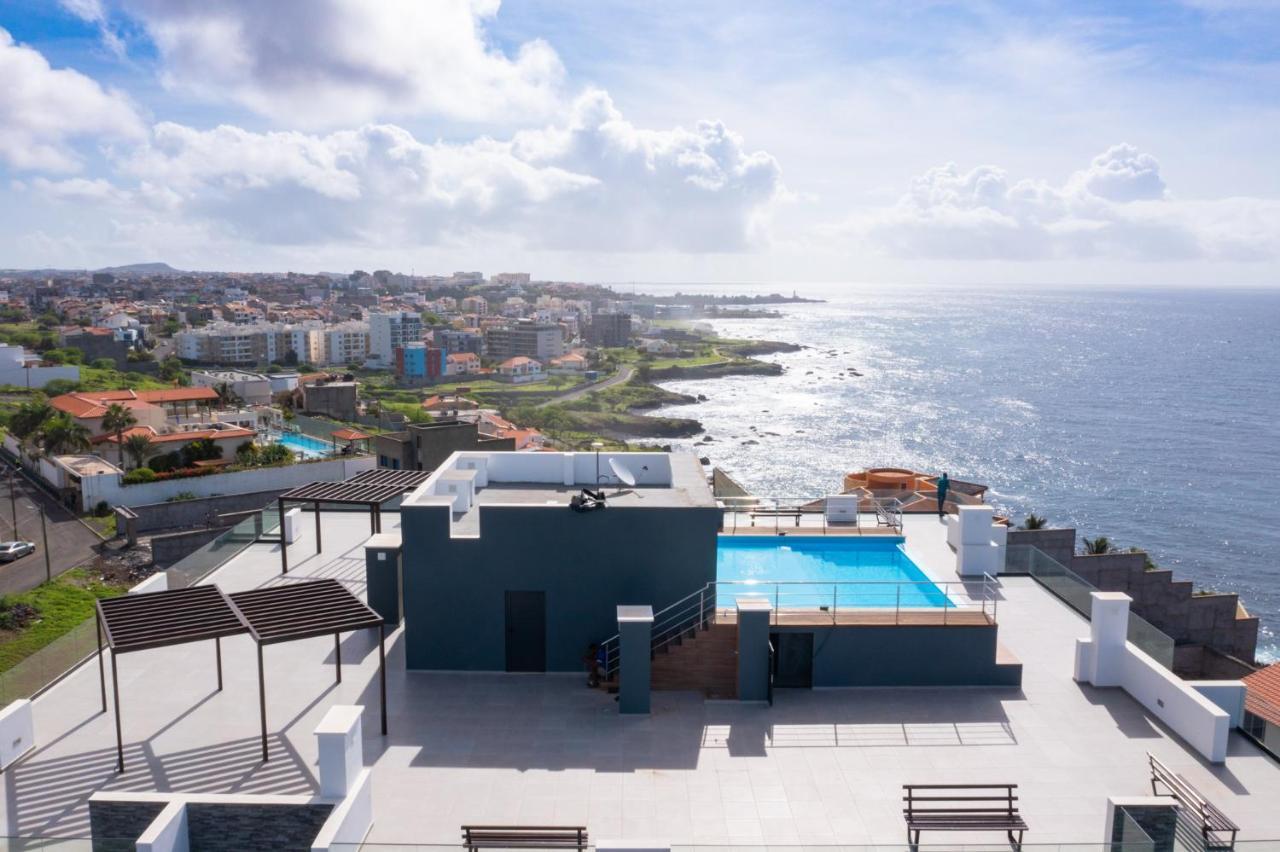 3 Bdr Aprt, Best Seaview, Rooftop Pool - Lcgr Πράγια Εξωτερικό φωτογραφία