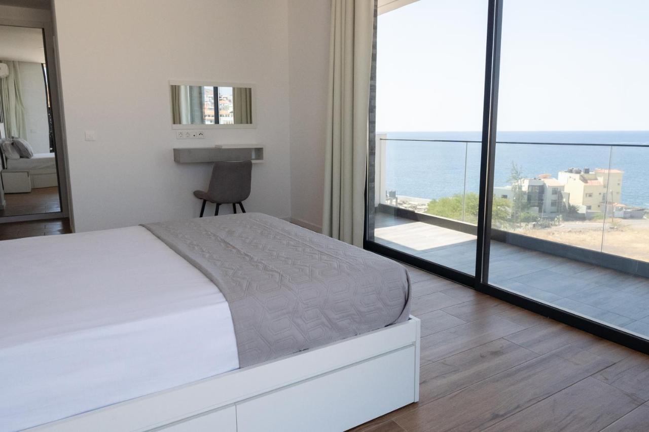 3 Bdr Aprt, Best Seaview, Rooftop Pool - Lcgr Πράγια Εξωτερικό φωτογραφία