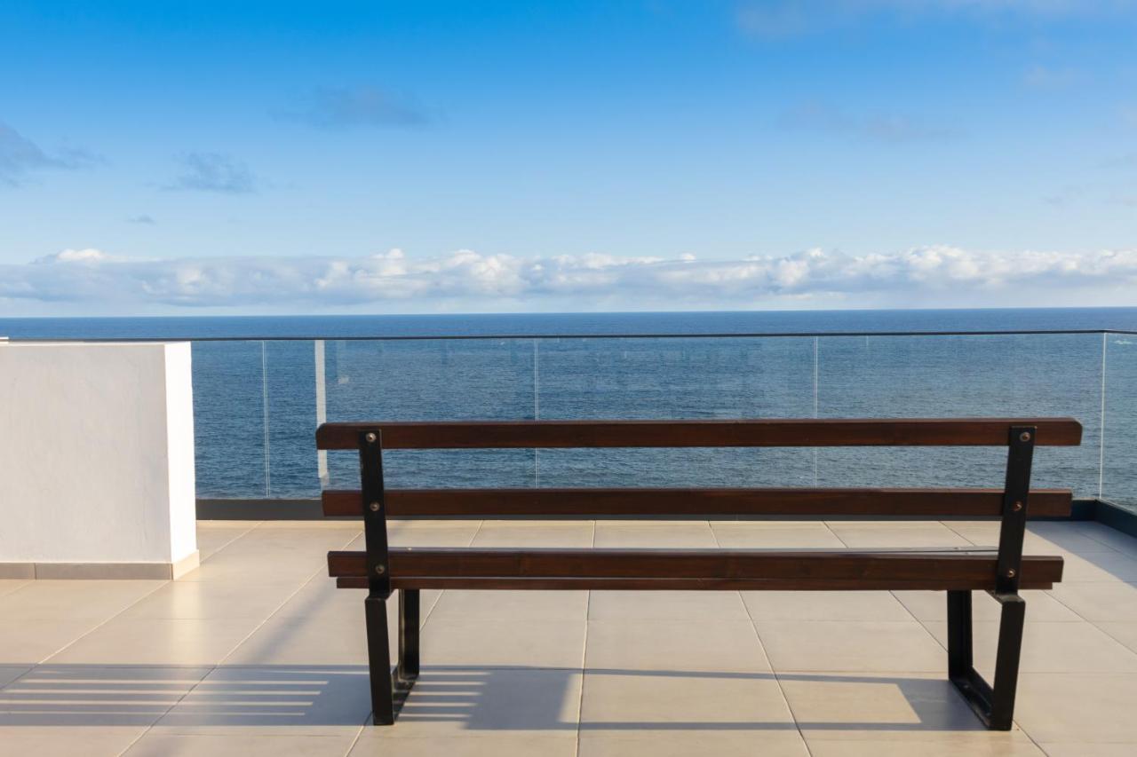 3 Bdr Aprt, Best Seaview, Rooftop Pool - Lcgr Πράγια Εξωτερικό φωτογραφία