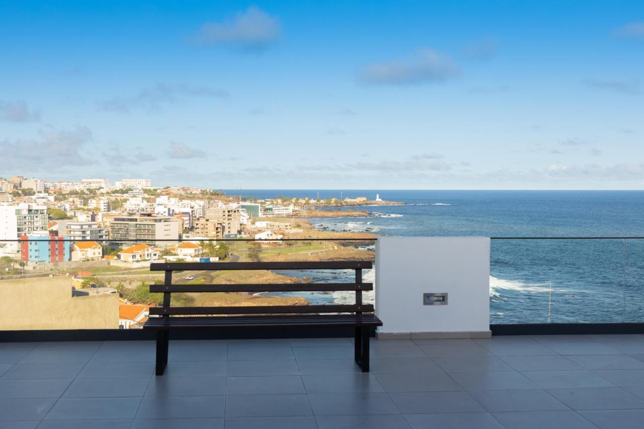 3 Bdr Aprt, Best Seaview, Rooftop Pool - Lcgr Πράγια Εξωτερικό φωτογραφία