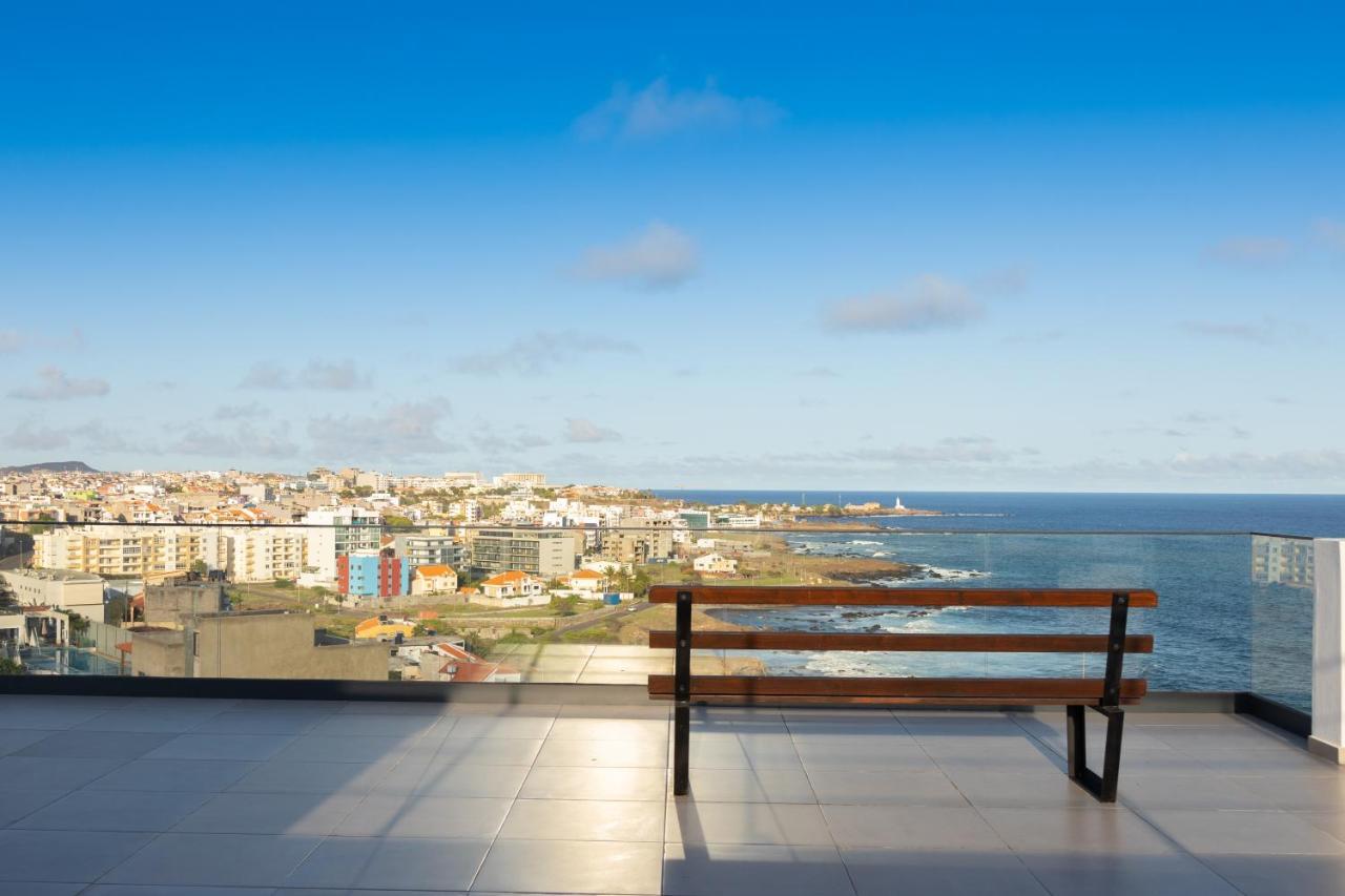 3 Bdr Aprt, Best Seaview, Rooftop Pool - Lcgr Πράγια Εξωτερικό φωτογραφία